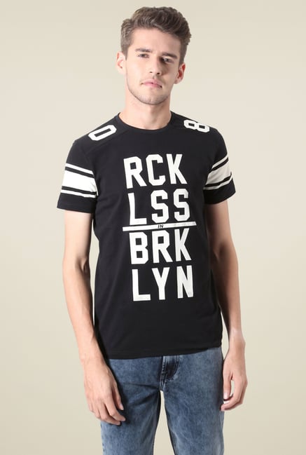 People Black Half Sleeves Crew Neck T-Shirt People Black Half Sleeves Crew Neck T-Shirt