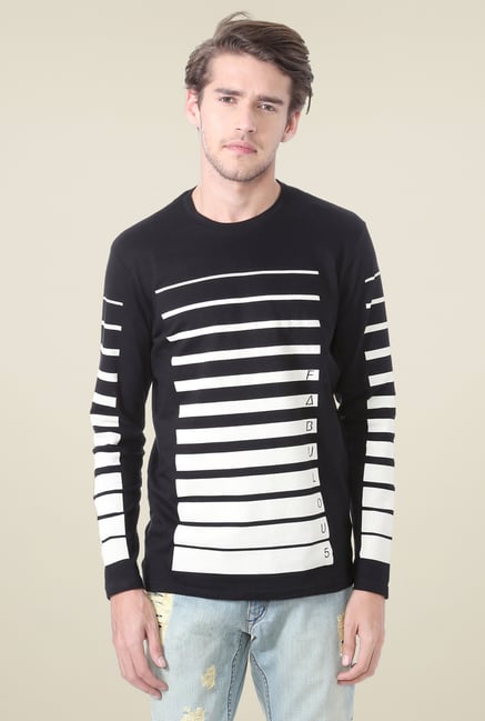 People Black Crew Neck Striped T-Shirt People Black Crew Neck Striped T-Shirt