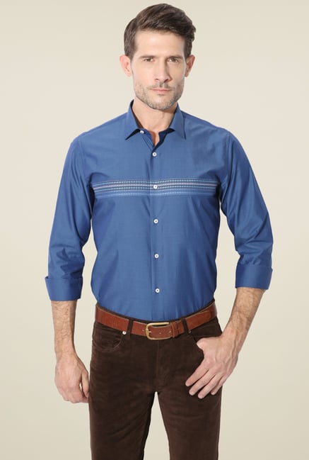 Van Heusen Blue Regular Fit Full Sleeves Shirt Van Heusen Blue Regular Fit Full Sleeves Shirt