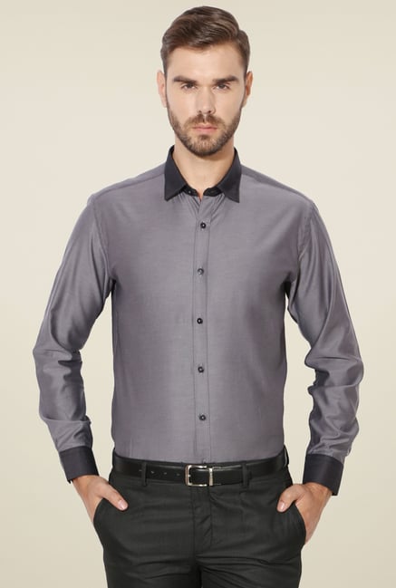 Van Heusen Grey Solid Shirt Van Heusen Grey Solid Shirt