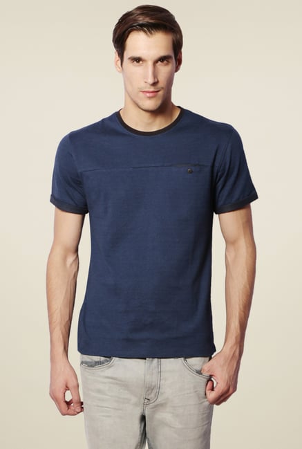 Van Heusen Dark Blue Slim Fit T-Shirt Van Heusen Dark Blue Slim Fit T-Shirt