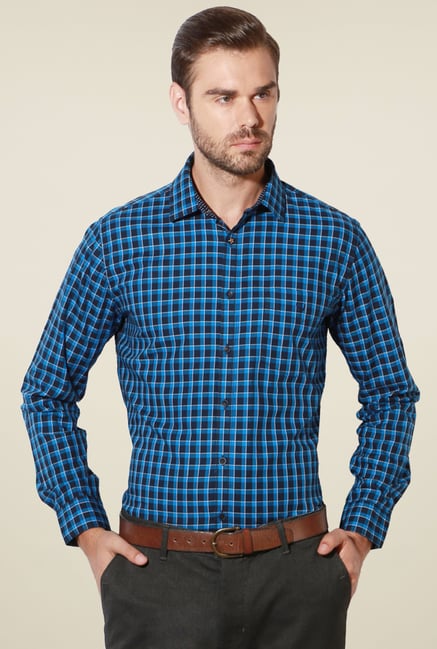 Van Heusen Aqua Blue & Black Slim Fit Checks Shirt Van Heusen Aqua Blue & Black Slim Fit Checks Shirt