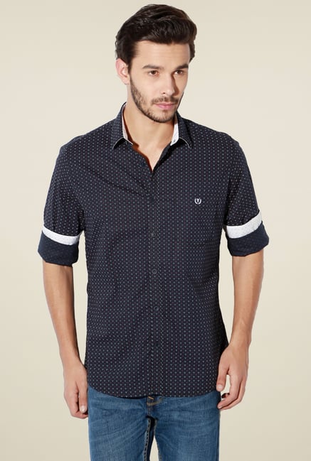 Van Heusen Navy Slim Fit Full Sleeves Cotton Shirt Van Heusen Navy Slim Fit Full Sleeves Cotton Shirt
