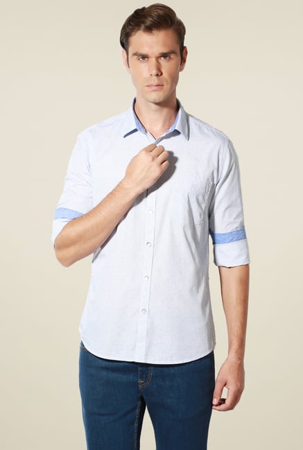 Van Heusen Baby Blue Slim Fit Checks Cotton Shirt Van Heusen Baby Blue Slim Fit Checks Cotton Shirt