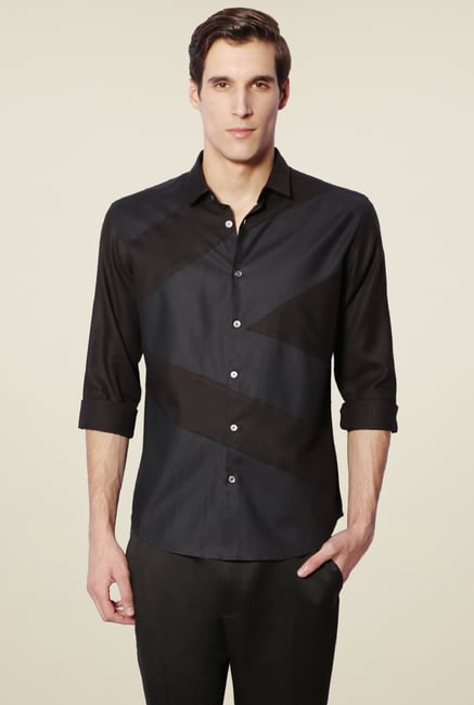Van Heusen Black Cotton Slim Fit Shirt Van Heusen Black Cotton Slim Fit Shirt