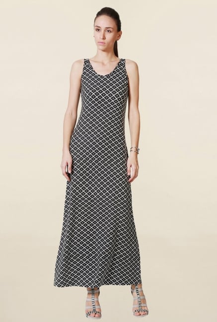 Solly By Allen Solly Black Printed Maxi Dress Solly By Allen Solly Black Printed Maxi Dress