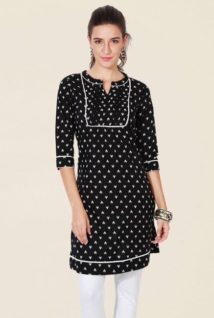 People Black Printed Cotton Kurta People Black Printed Cotton Kurta