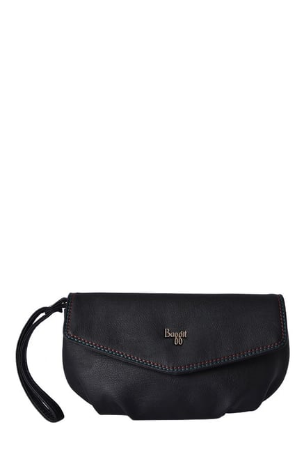 Baggit LMP Collins Angie Black Wristlet Baggit LMP Collins Angie Black Wristlet