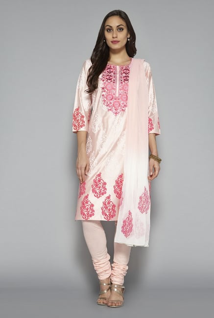Vark by Westside Pink Embroidered Suit Set Vark by Westside Pink Embroidered Suit Set