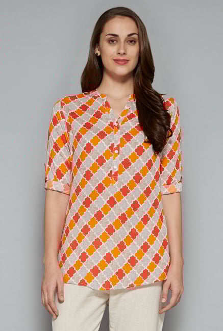 Utsa by Westside Coral Printed Kurti Utsa by Westside Coral Printed Kurti
