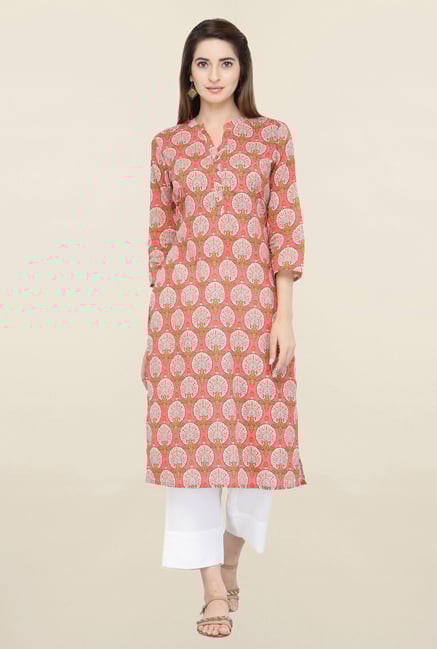 Varanga Peach & White Printed Kurta With Pants Varanga Peach & White Printed Kurta With Pants