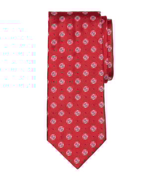 Brooks Brothers Red Framed Diamond Medallion Tie Brooks Brothers Red Framed Diamond Medallion Tie