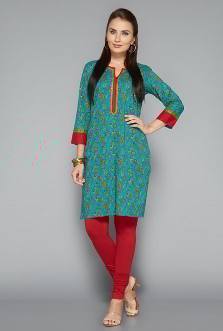 Utsa Maroon Lycra Churidar Utsa Maroon Lycra Churidar