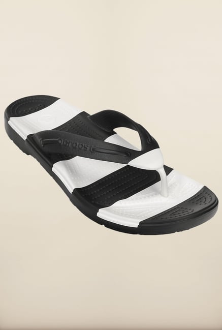 Crocs Beach Line Black & White Flip Flops Crocs Beach Line Black & White Flip Flops