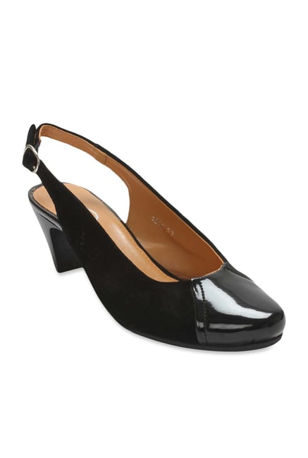La Briza Black Back Strap Sandals La Briza Black Back Strap Sandals