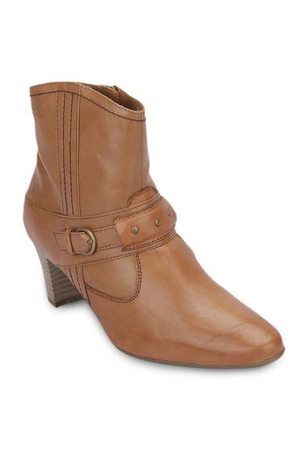 La Briza Tan Block Heeled Booties La Briza Tan Block Heeled Booties