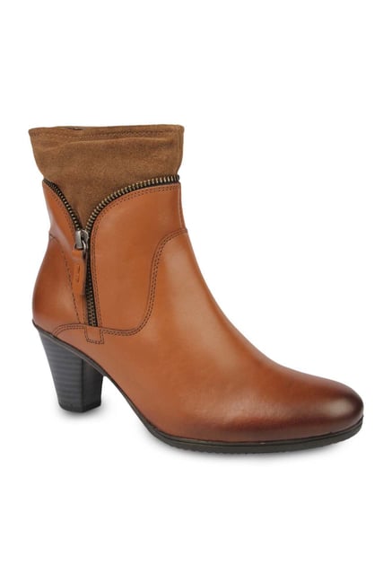 La Briza Tan Block Heeled Booties La Briza Tan Block Heeled Booties