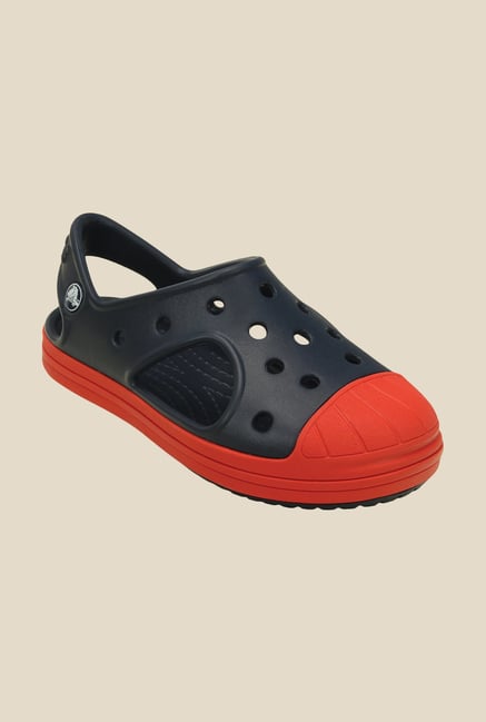 Crocs Bump It Navy & Flame Sling Back Sandals Crocs Bump It Navy & Flame Sling Back Sandals