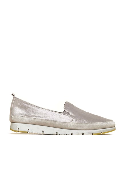 Aerosoles Fast Lane Cafu Oyester Slip-Ons Aerosoles Fast Lane Cafu Oyester Slip-Ons