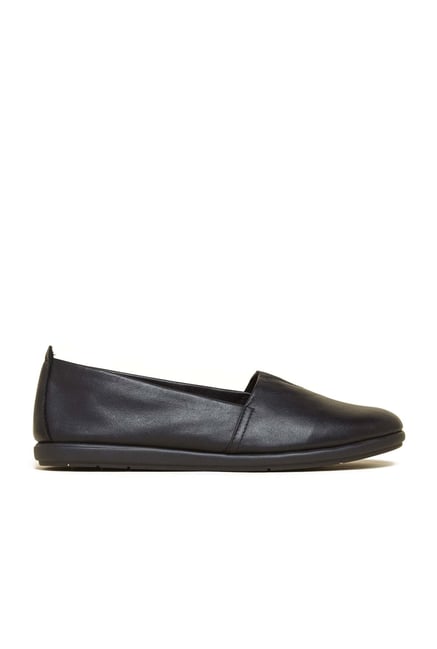 Aerosoles Catalan Black Slip-Ons Aerosoles Catalan Black Slip-Ons