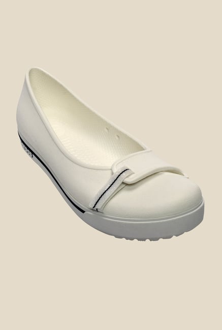 Crocs Crocband 2.5 White & Navy Flat Ballets Crocs Crocband 2.5 White & Navy Flat Ballets
