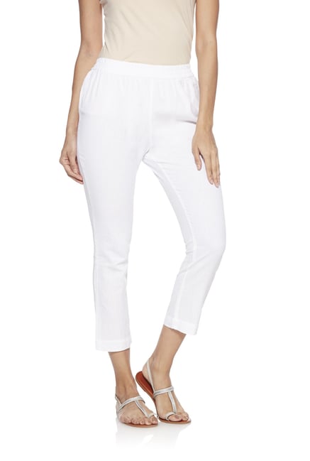 Utsa by Westside White Slim Fit Cropped Pants Utsa by Westside White Slim Fit Cropped Pants