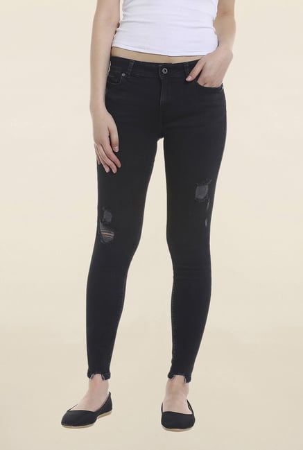 Only Black Slim Fit Tattered Jeans Only Black Slim Fit Tattered Jeans
