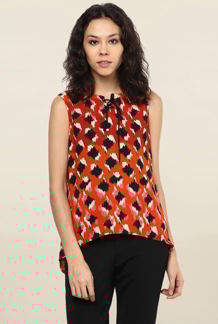 109 F Red Printed Top 109 F Red Printed Top