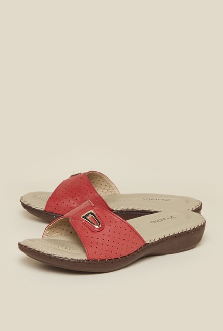 Zudio Red Sandals Zudio Red Sandals