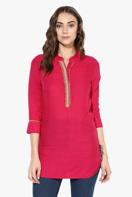Juniper Magenta Embroidered Rayon Kurti Juniper Magenta Embroidered Rayon Kurti