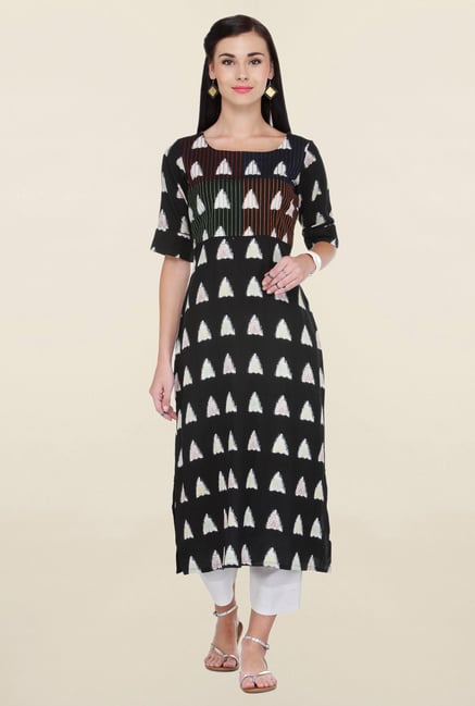 Varanga Black & White Printed Rayon Kurta With Palazzo Varanga Black & White Printed Rayon Kurta With Palazzo