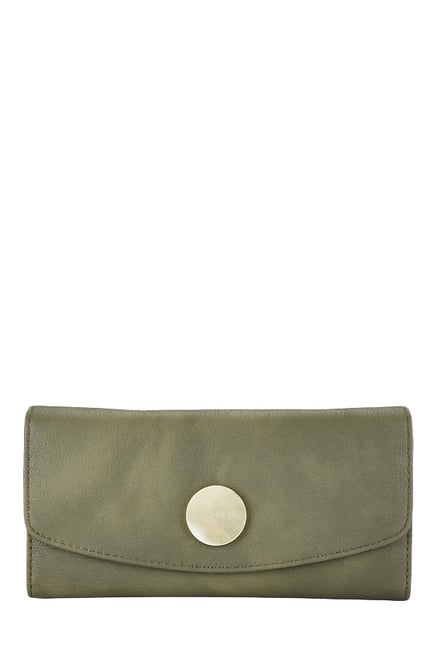 Caprese Zara Olive Solid Tri-Fold Wallet Caprese Zara Olive Solid Tri-Fold Wallet
