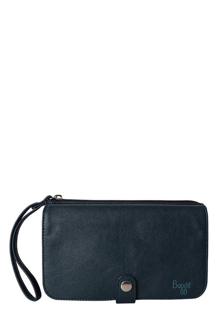 Baggit LMU Socket Tarzen Navy Solid Wristlet Baggit LMU Socket Tarzen Navy Solid Wristlet
