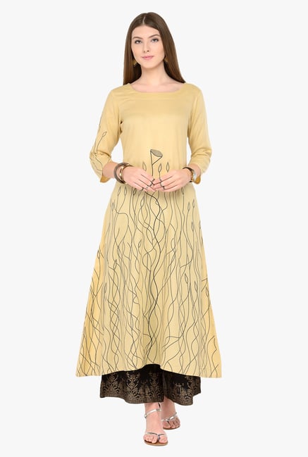 Varanga Orange & White Embroidered Kurta With Skirt Varanga Orange & White Embroidered Kurta With Skirt