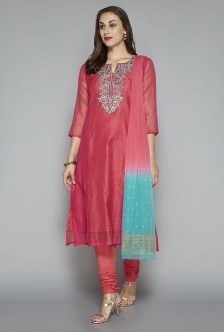 Vark by Westside Pink Ethnic Set Vark by Westside Pink Ethnic Set