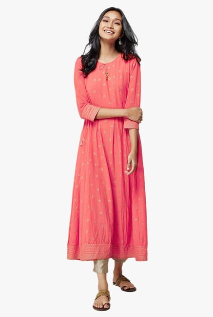 Global Desi Bindu Coral Printed Kurta Global Desi Bindu Coral Printed Kurta