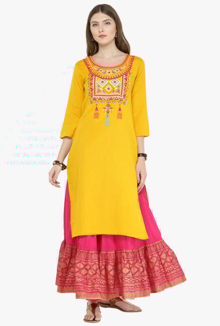 Varanga Yellow Embroidered Kurta Varanga Yellow Embroidered Kurta