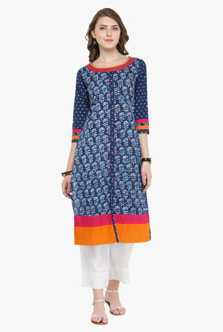 Varanga Indigo & White Printed Cotton Kurta With Pants Varanga Indigo & White Printed Cotton Kurta With Pants