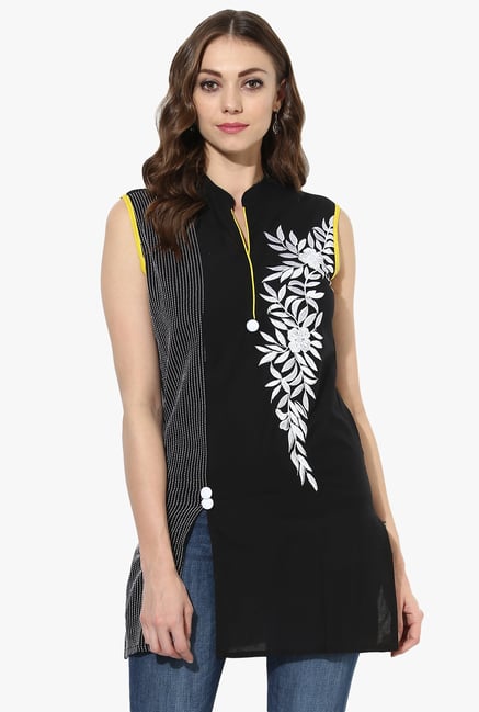 Mytri Black Embroidered Cotton Straight Kurti Mytri Black Embroidered Cotton Straight Kurti