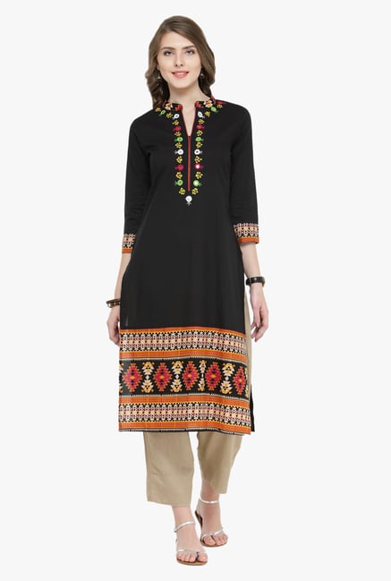 Varanga Black Embroidered Kurta Varanga Black Embroidered Kurta