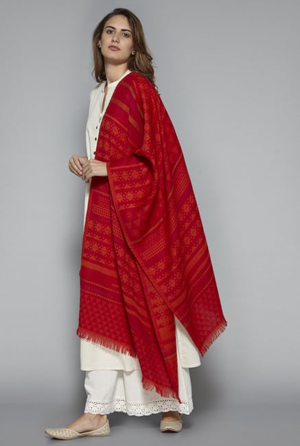Utsa by Westside Red Pure Wool Stole Utsa by Westside Red Pure Wool Stole