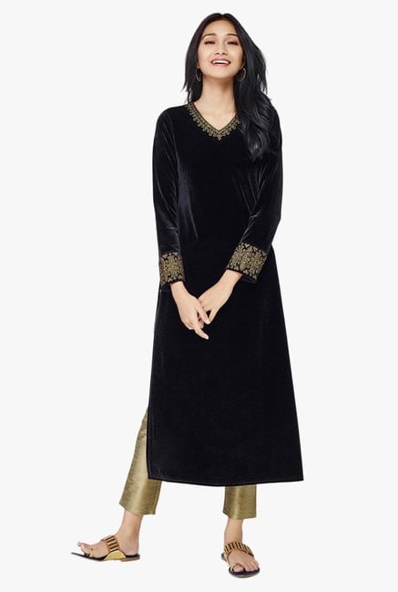 Global Desi Black & Gold Polyester Suit Set Global Desi Black & Gold Polyester Suit Set