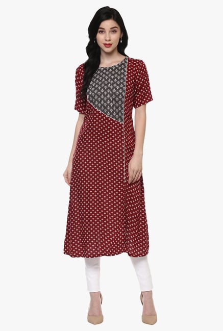 Pannkh Maroon Printed Yoke Paneled Kurta Pannkh Maroon Printed Yoke Paneled Kurta
