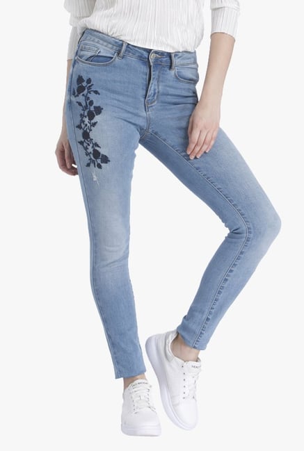 Vero Moda Blue Slim Fit Lightly Washed Jeans Vero Moda Blue Slim Fit Lightly Washed Jeans