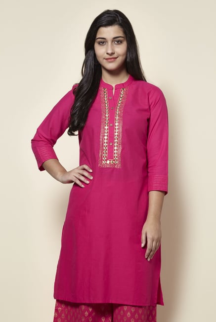 Zudio Fuchsia Mirror-work Straight Fit Kurta Zudio Fuchsia Mirror-work Straight Fit Kurta