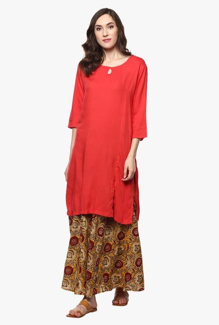 Avaana Coral Round Neck Rayon Kurta Avaana Coral Round Neck Rayon Kurta