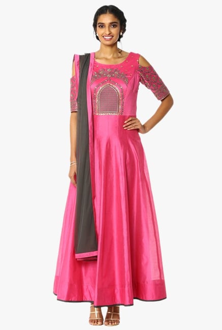 Soch Pink & Dark Grey Embroidered Chanderi Anarkali Suit Set Soch Pink & Dark Grey Embroidered Chanderi Anarkali Suit Set