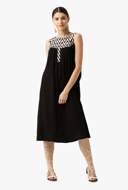 Desi Fusion Black Printed Cotton A-Line Dress Desi Fusion Black Printed Cotton A-Line Dress