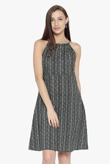 Desi Fusion Black Printed Cotton A-Line Dress Desi Fusion Black Printed Cotton A-Line Dress