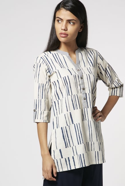 Utsa by Westside Off White Kurti Utsa by Westside Off White Kurti